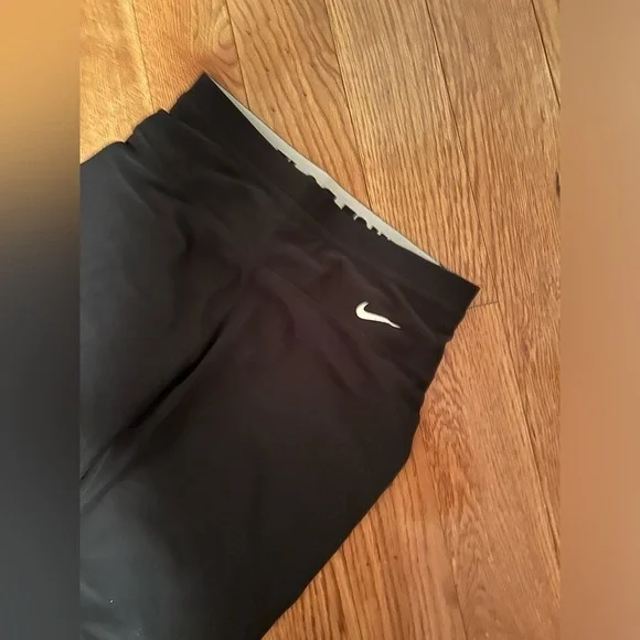 Nike dri fit pants - Picture 2 of 5